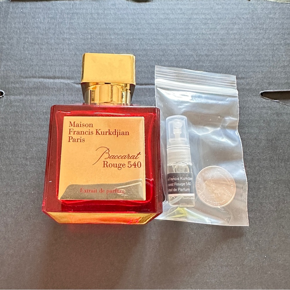 2mL Perfume Sample MAISON FRANCIS KURKDJIAN Baccarat Rouge 540 Extrait de Parfum - Picture 10 of 11